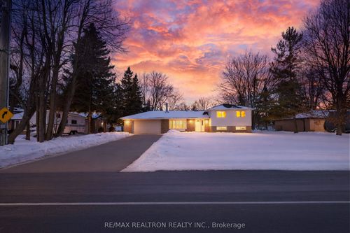 66 Lakeland Cres, Richmond Hill, ON, L4E2Z9 | Card Image