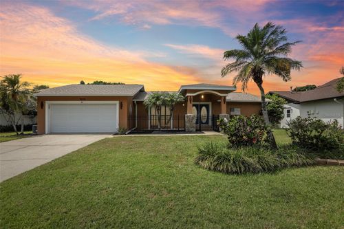5916 Oakhurst Dr, Seminole, FL, 33772-7024 | Card Image