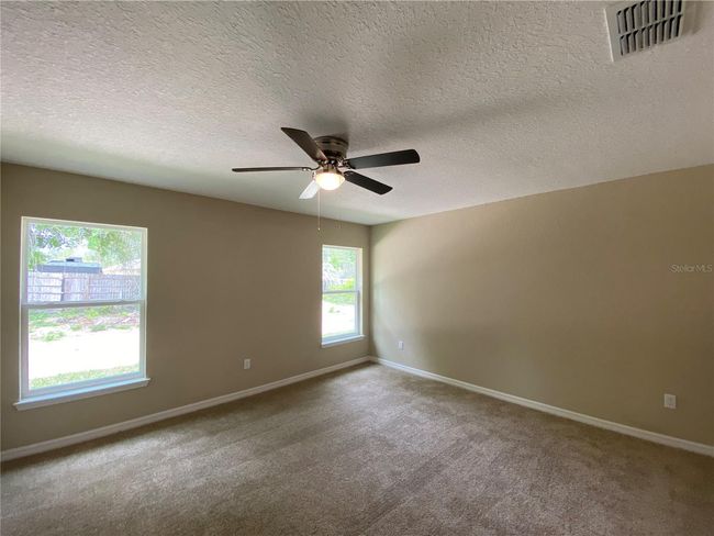 2352 Sw 168 Th Loop, House other with 3 bedrooms, 2 bathrooms and null parking in Ocala FL | Image 11