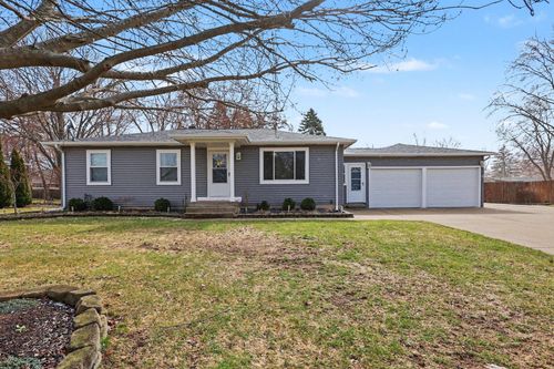 1160 Oakwood Dr, Jenison, MI, 49428-8326 | Card Image