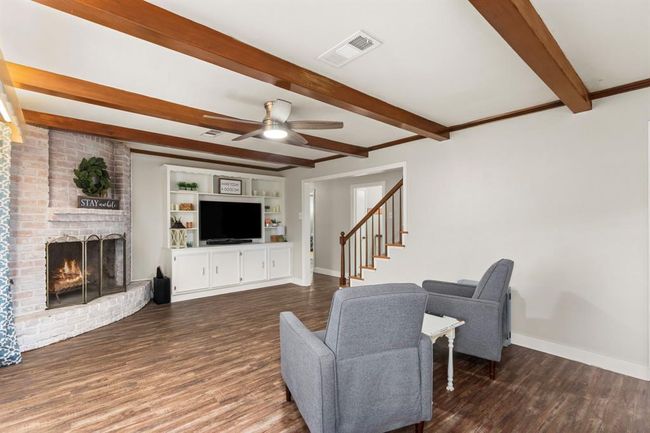 211 Cedar Ln, House other with 4 bedrooms, 2 bathrooms and 2 parking in El Lago TX | Image 15