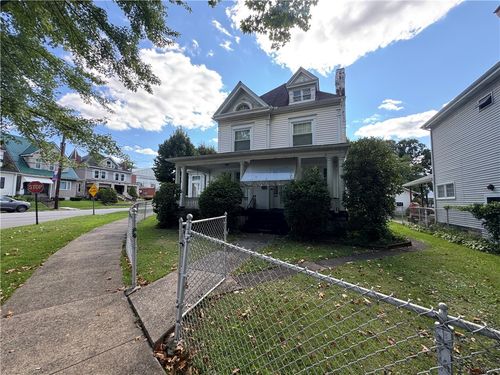 210 Washington Ave, Vandergrift, PA, 15690-1206 | Card Image