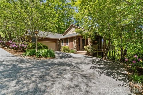 15 Ivy Point Ln, Burnsville, NC, 28714 | Card Image