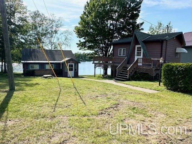 Noren Lake Dr, Gwinn, MI 49841