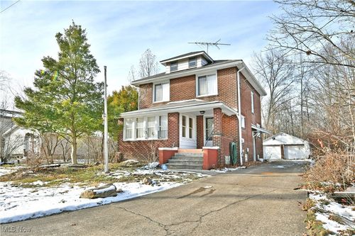 1225 Beech St, Niles, OH, 44446-1207 | Card Image