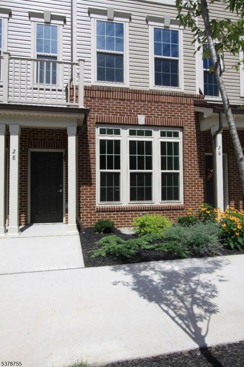 28 Sternadori Rd, Somerville, NJ, 08876-3297 | Card Image