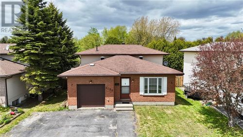 2156 Kenwood St, Sudbury, ON, P3B3X9 | Card Image