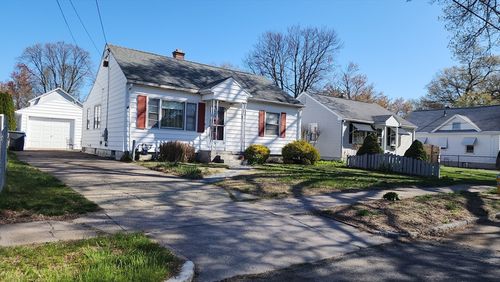 106 Merida St, Springfield, MA, 01104-2929 | Card Image