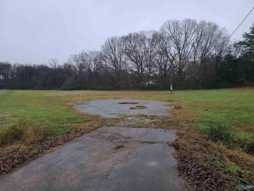 27287 Oak Crest Dr, Athens, AL, 35613-5582 | Card Image