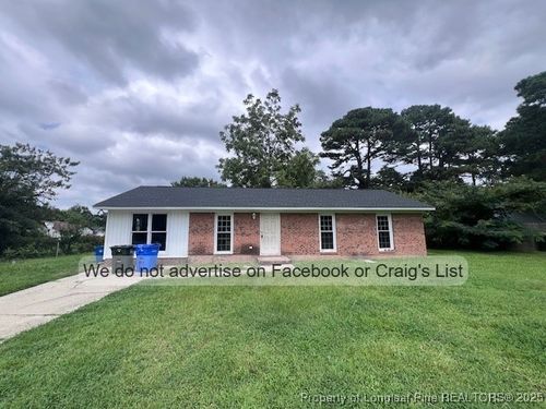 6410 Dunham Dr, Fayetteville, NC, 28304-3967 | Card Image