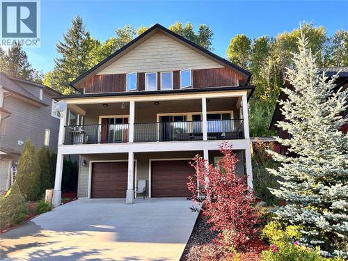 948 Redstone Dr, Rossland, BC, V0G1Y0 | Card Image