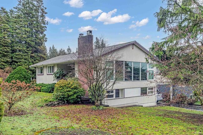 373 Seaforth Crescent, House other with 3 bedrooms, 1 bathrooms and 5 parking in Coquitlam BC | Image 3
