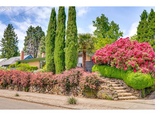 4235 Se Woodward St, Portland, OR, 97206 | Card Image