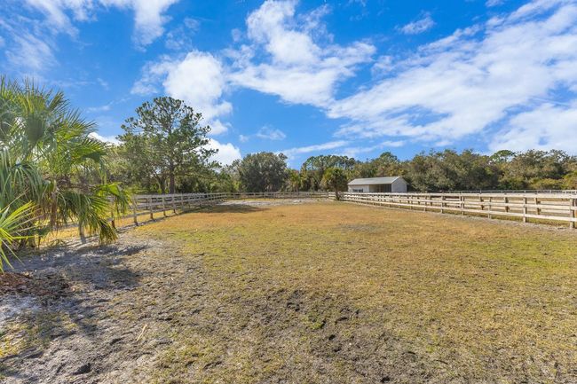 2140 W State Road 46, House other with 1 bedrooms, 2 bathrooms and null parking in GENEVA FL | Image 17