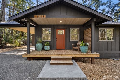 11408 Laurel Place, Anderson Island, WA, 98303 | Card Image