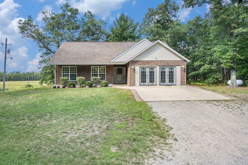 2715 W 13 Mile Rd, Bitely, MI, 49309-8001 | Card Image