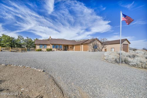 17 Colony Estates Dr, Wellington, NV, 89444-9202 | Card Image