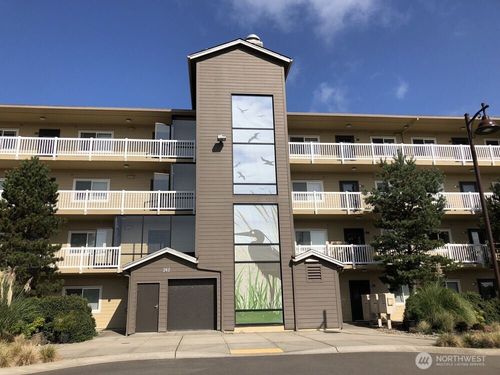 unit-303-262 Oyhut Bay Blvd Sw, Ocean Shores, WA, 98569-5008 | Card Image