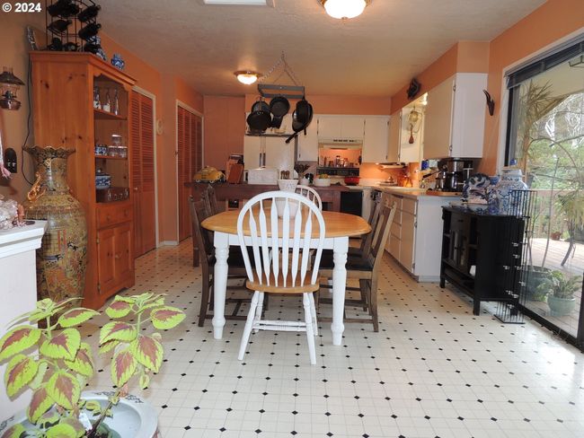 5955 Balboa Ave, House other with 3 bedrooms, 2 bathrooms and 2 parking in Lincoln City OR | Image 6