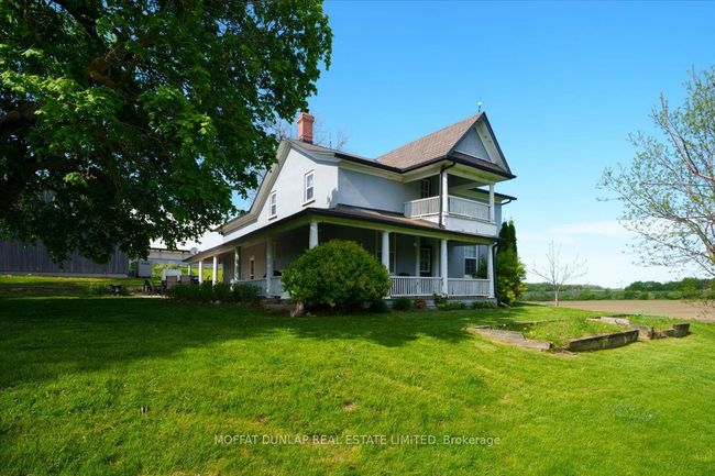 5626-5750 3 Rd Line, Home with 3 bedrooms, 2 bathrooms and 8 parking in Tottenham ON | Image 8