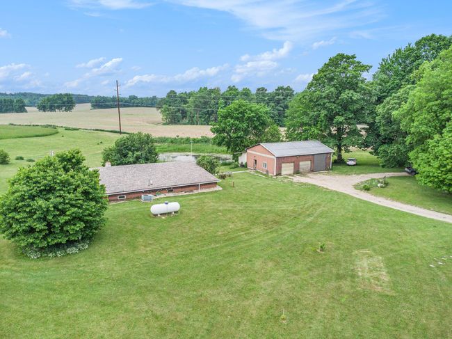 520 E Groat Rd, House other with 3 bedrooms, 2 bathrooms and null parking in Dowling MI | Image 17