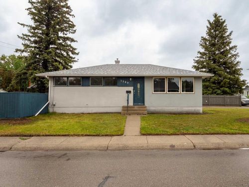 1209 31a St S, Lethbridge, AB, T1K3A1 | Card Image