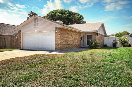 7141 Windbrook Ln, Corpus Christi, TX, 78414-2705 | Card Image