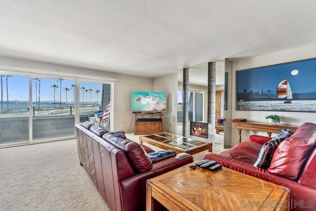34 Montego Ct, Condo with 2 bedrooms, 3 bathrooms and 2 parking in Coronado CA | Image 10