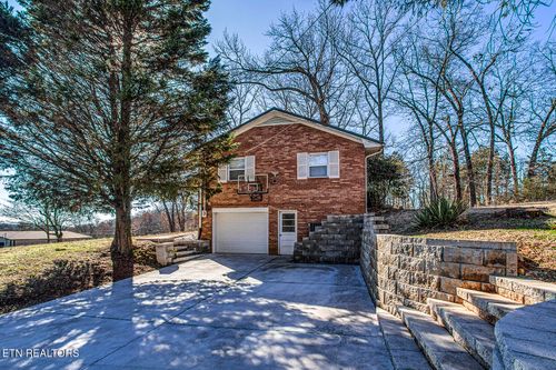 105 Port Madison Dr, Loudon, TN, 37774-6513 | Card Image