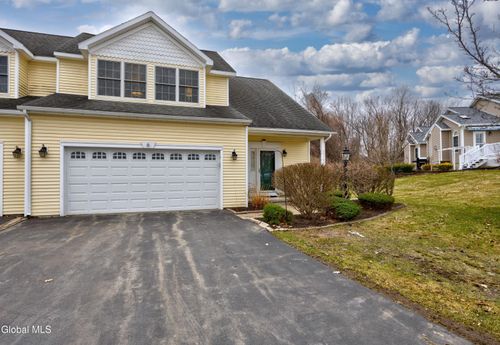 6 Robins Nest, Niskayuna, NY, 12309-6556 | Card Image