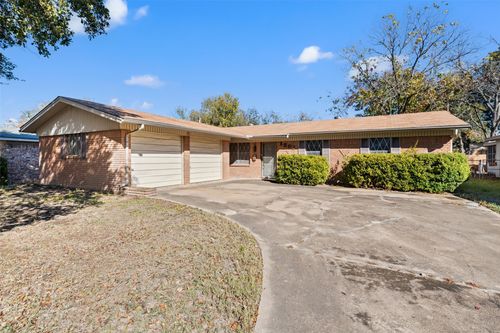 1201 Melrose Dr, Waco, TX, 76710-4138 | Card Image