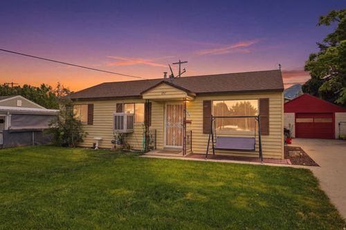 287 S 400 W, Tooele, UT, 84074-2617 | Card Image