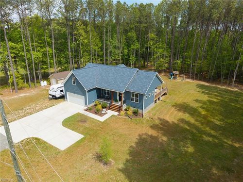 11511 Deep Point Ln, Gloucester, VA, 23061-2509 | Card Image