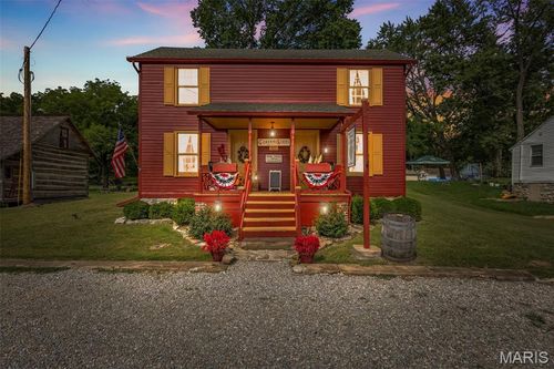 311 Saint Marys Rd, Ste Genevieve, MO, 63670-1643 | Card Image