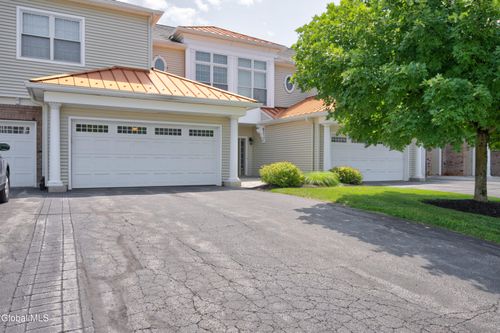 802 Vly Point Dr, Schenectady, NY, 12309-1653 | Card Image