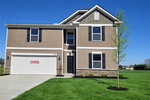 2927 Huntington Dr, Troy, OH, 45373 | Card Image