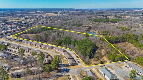 7.5 E Brownstone Ct Sw, Decatur, AL, 35603 | Card Image