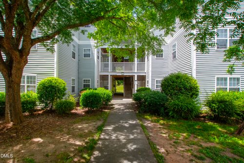 apt-204-2100 Wolftech Ln, Raleigh, NC, 27603-9438 | Card Image