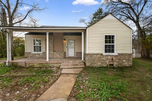 580 Neelys Bend Rd, Madison, TN, 37115-4949 | Card Image