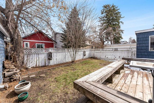 724 14 Street Se, Home with 3 bedrooms, 3 bathrooms and 2 parking in Calgary AB | Image 24