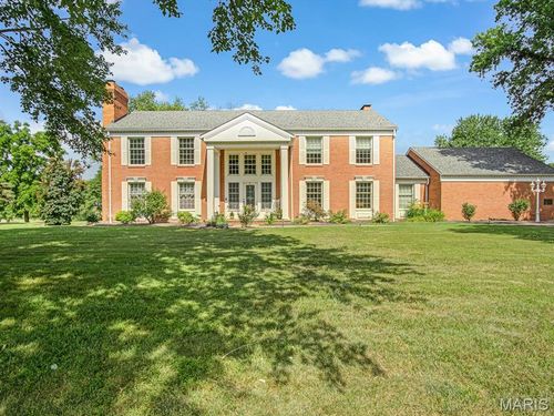 4057 Bur Oak Dr, Smithton, IL, 62285-3742 | Card Image