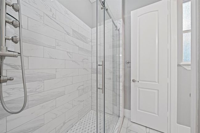 28611 Benders Crossing Dr, House other with 3 bedrooms, 4 bathrooms and 3 parking in Spring TX | Image 13
