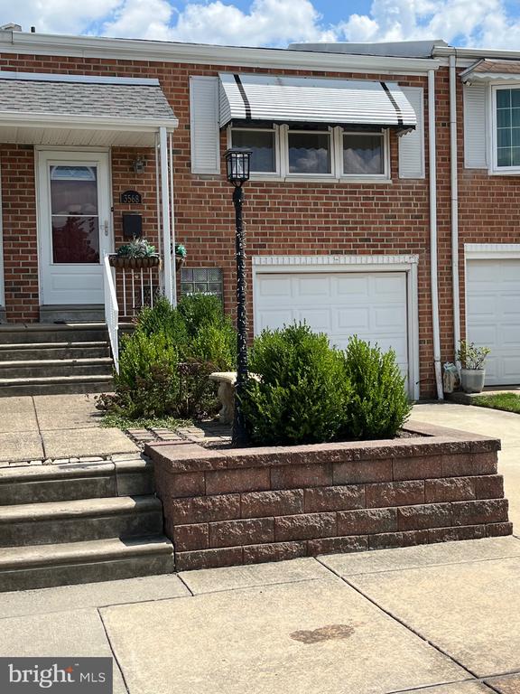 Kyle Rd, Philadelphia, PA 19154