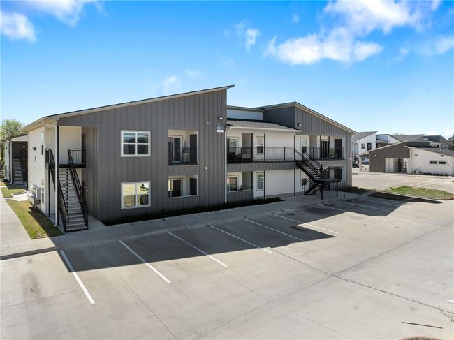 722 - 1326 Prairie Dr, Condo with 2 bedrooms, 2 bathrooms and null parking in Bryan TX | Image 21