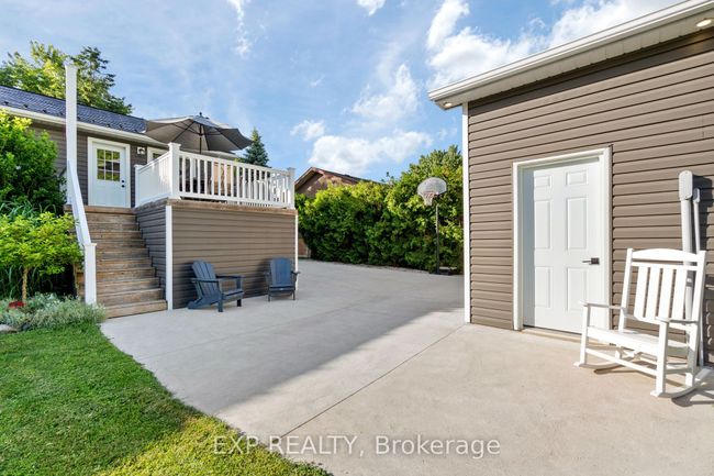 8033 Willsie Line, House other with 4 bedrooms, 2 bathrooms and 4 parking in Thedford ON | Image 42