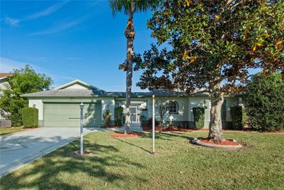 24814 Riverboat Bend, House other with 3 bedrooms, 2 bathrooms and null parking in LEESBURG FL | Image 2