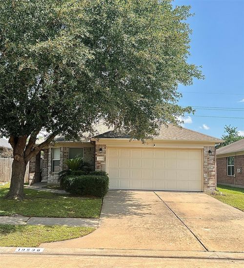 19538 Narcissus Brook Ln, Cypress, TX, 77433-2318 | Card Image