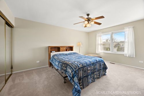 231 Hedgerow Dr, Bloomingdale, IL, 60108-1703 | Card Image