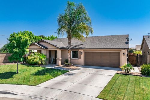 1401 Sequoia Ct, Corcoran, CA, 93212-2062 | Card Image