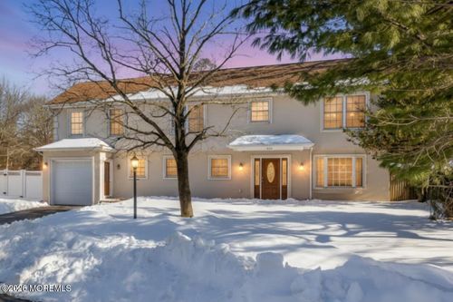 237 Rodman Ct, Eatontown, NJ, 07724-1720 | Card Image